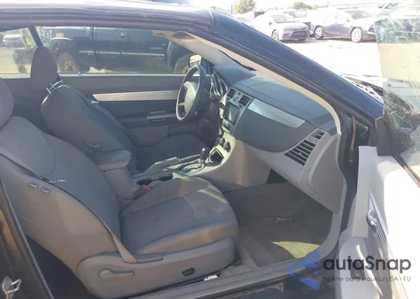 2008 Chrysler Sebring Touring z USA, uszkodzony, nr VIN 1C3LC55R78N134936